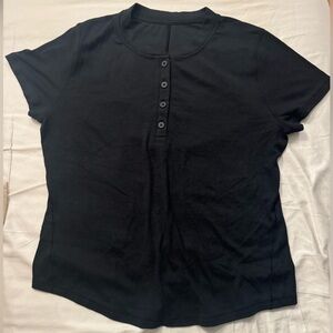 NWOT Lululemon Hold Tight Short-Sleeve Henley in Black, size 10